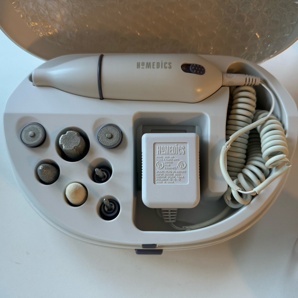 Homemedics Style Spa Ultra Manicure & Pedicure Kit